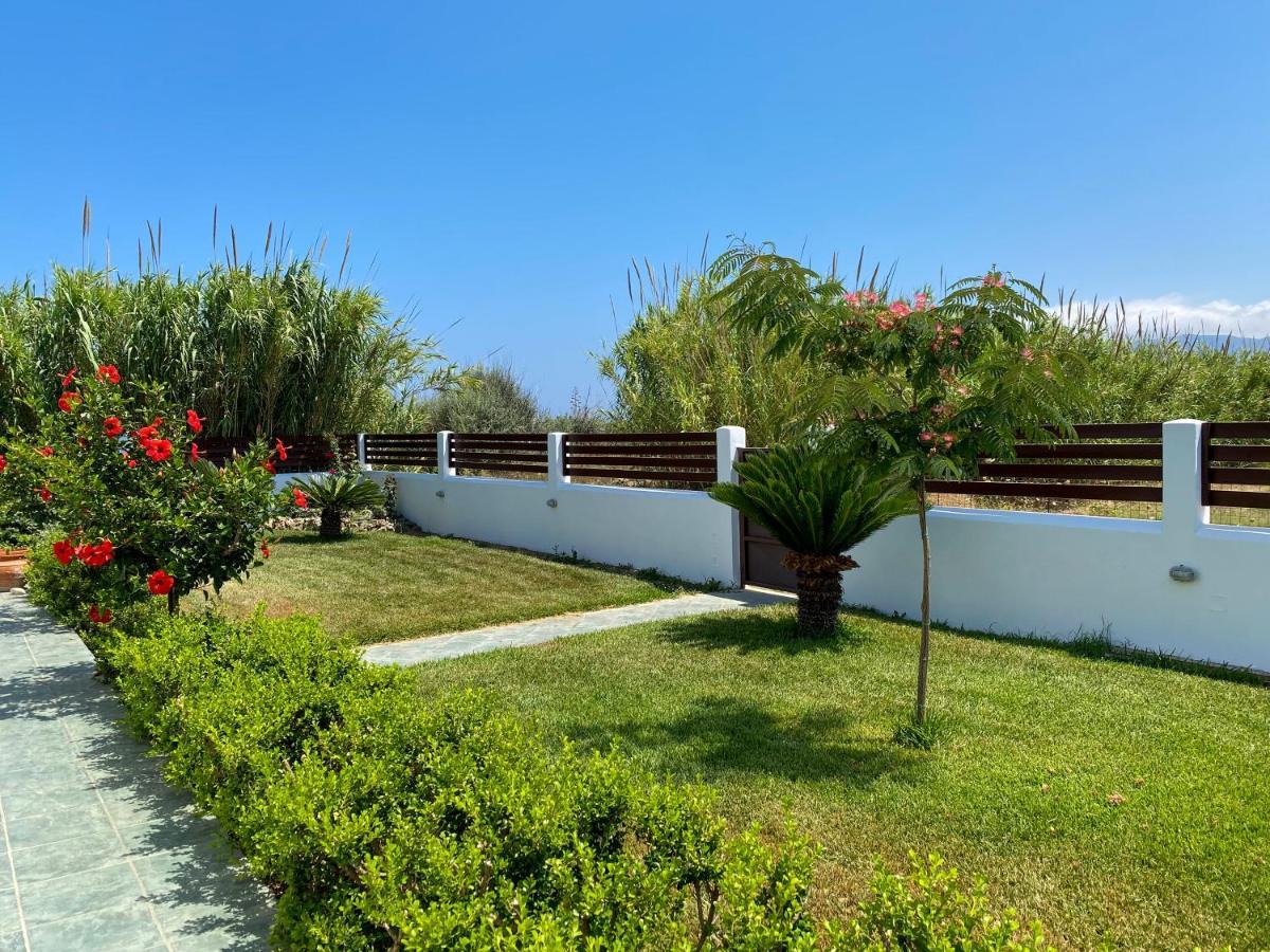 Luxury 3Br Sunrise Villa , Seaside Gyrismata Skyros Extérieur photo