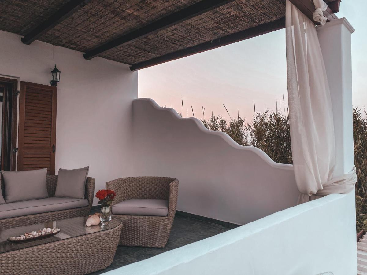 Luxury 3Br Sunrise Villa , Seaside Gyrismata Skyros Extérieur photo